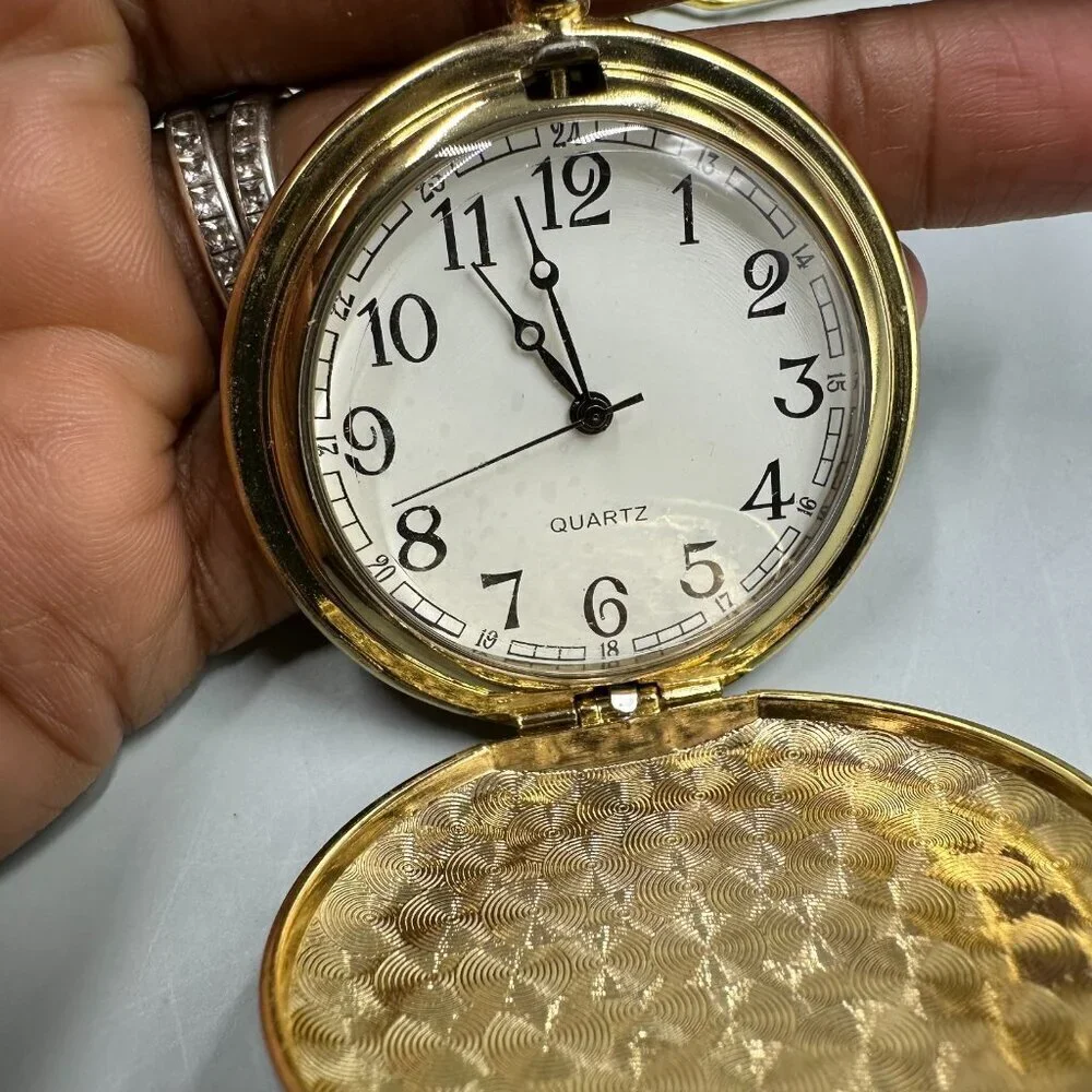 3/$30 Wildlife Eagle Moose Pocket Watch Gold Tone Front Case Chain 46mm
